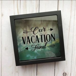 LAST 1! 🎉🎉HP🎉Our Vacation Fund coin bank decor